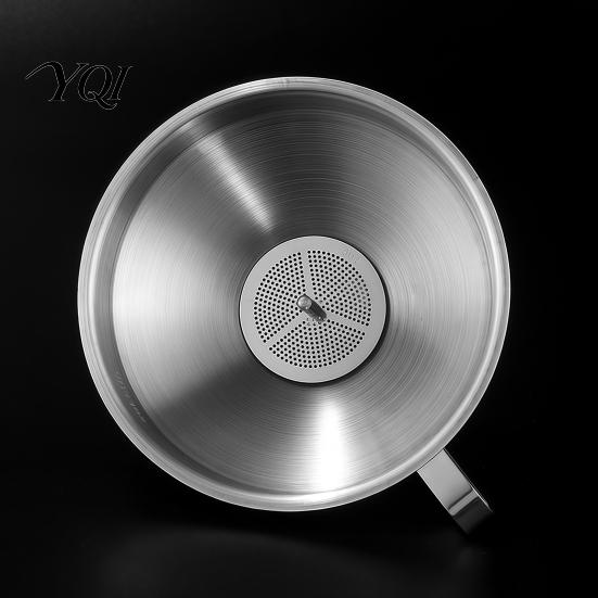 Metal Kitchen Strainer for Spices Stainless Steel Funnel with Filter And Handle, Leak Proof Wide Mouth Heavy Duty Funnel, Filling Oil Juice