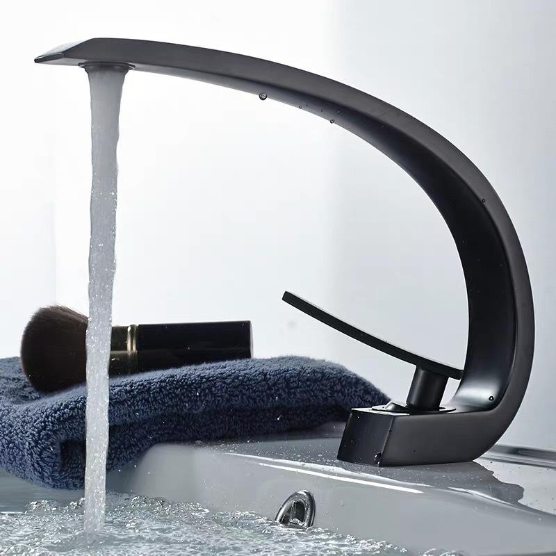 Bathroom Basin Faucet Deck Mount Washing Sink Cold and Hot Water Mixer Tap Creative Curved Mixers