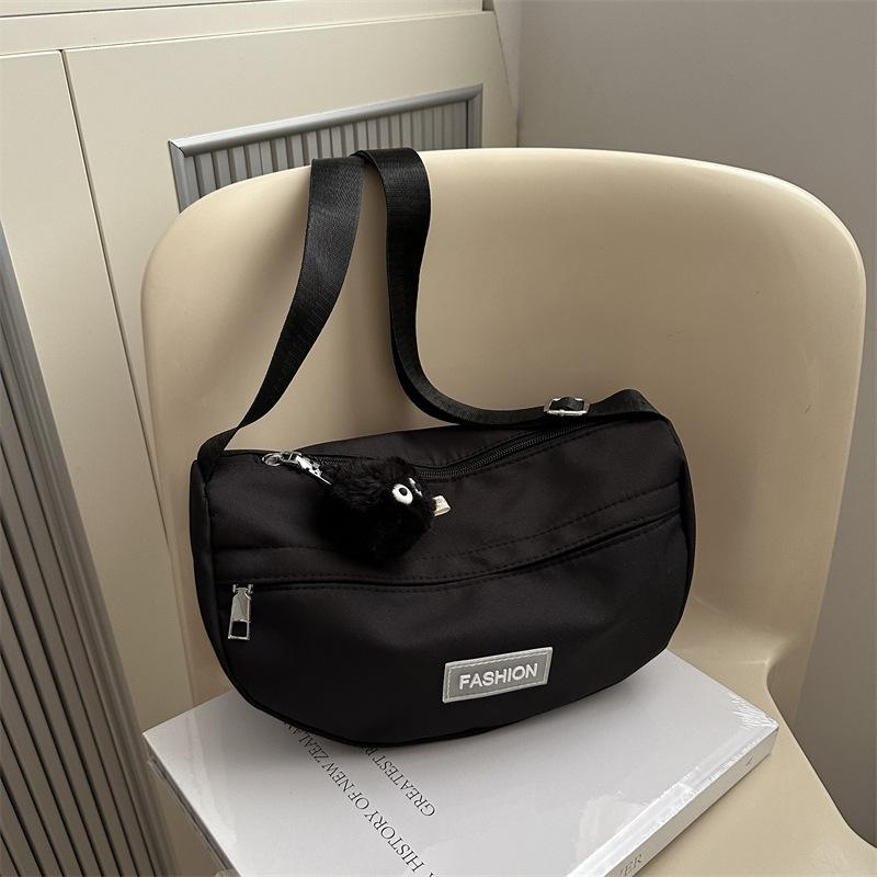 Большая вместительная модная повседневная сумка, весенняя новая модная сумка через плечо на одно плечо, корейская версия, универсальная сумка для пельменей, женская сумка