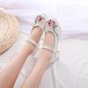 [Yiren] Elegant Embroidered Chinese-Style Women's Shoes for Dance