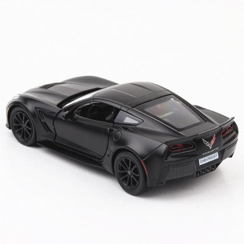 1:36 Corvette C7 Diecast Super Sport Car Model Toys For Boy Gifts Alloy Chevrolet Metal Car Models With Pull Back Vehicles