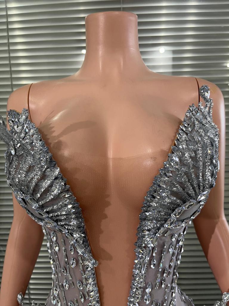 Luxury Deep V Neck and Sculptural Rhinestone Silver Crystal Mesh Mini Dress Accents for Photoshoots and Red Carpet