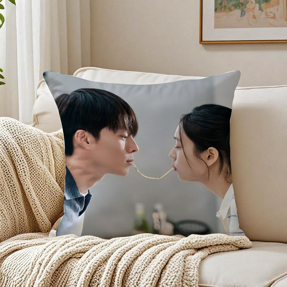 Korean DDynamite Kiss CP Cushion Cover Pillowcase Antidustmite living Room Sofa Decor Cushion Room