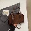 Handbag High Value Pillow Bag 2025 Autumn Fashion New Simple Casual Shoulder Bag Trendy Commuter Messenger Bag