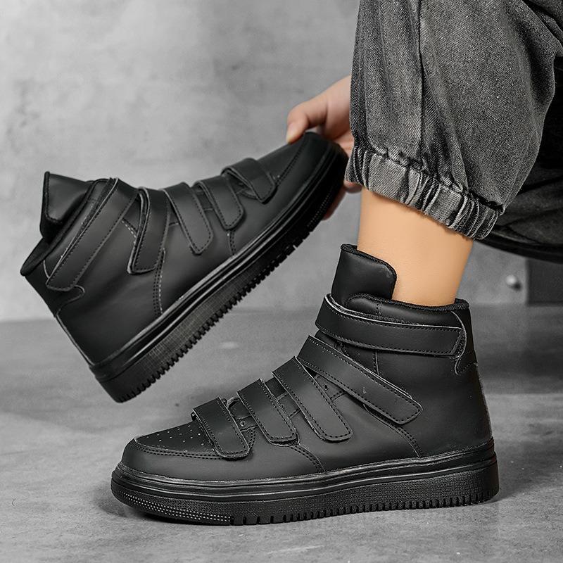 Весенняя мужская обувь. Красные туфли с высоким берцем. Повседневная спортивная белая обувь на липучке.