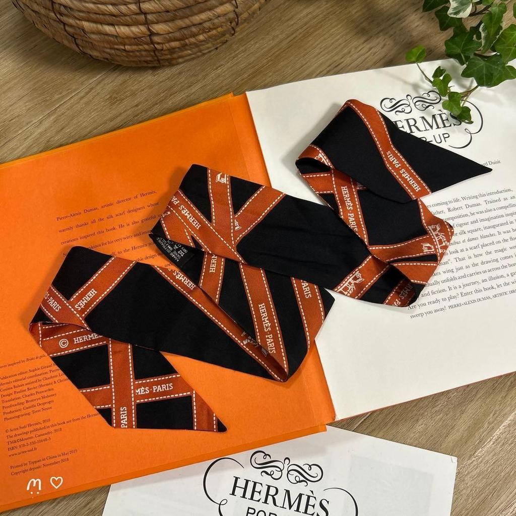 Б/у Твилли HERMES, Лента Болдюк, Шелковый платок, Узор с логотипом