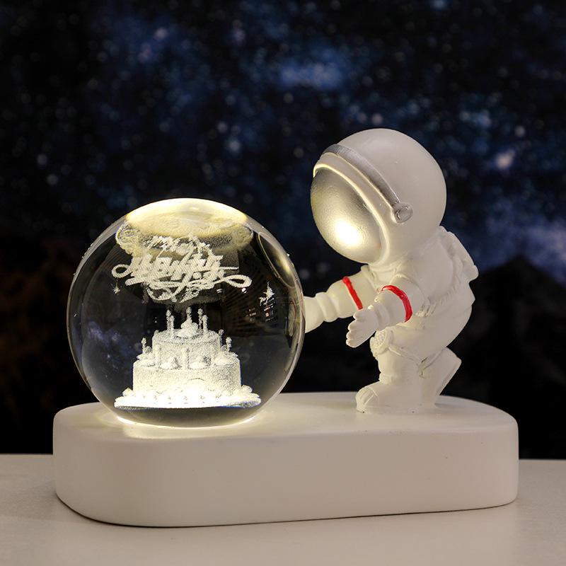 Cross-Border Astronaut Night Light: Starry Sky Crystal Ball with Luminous Base - Perfect Holiday Souvenir and Desktop Ornament.