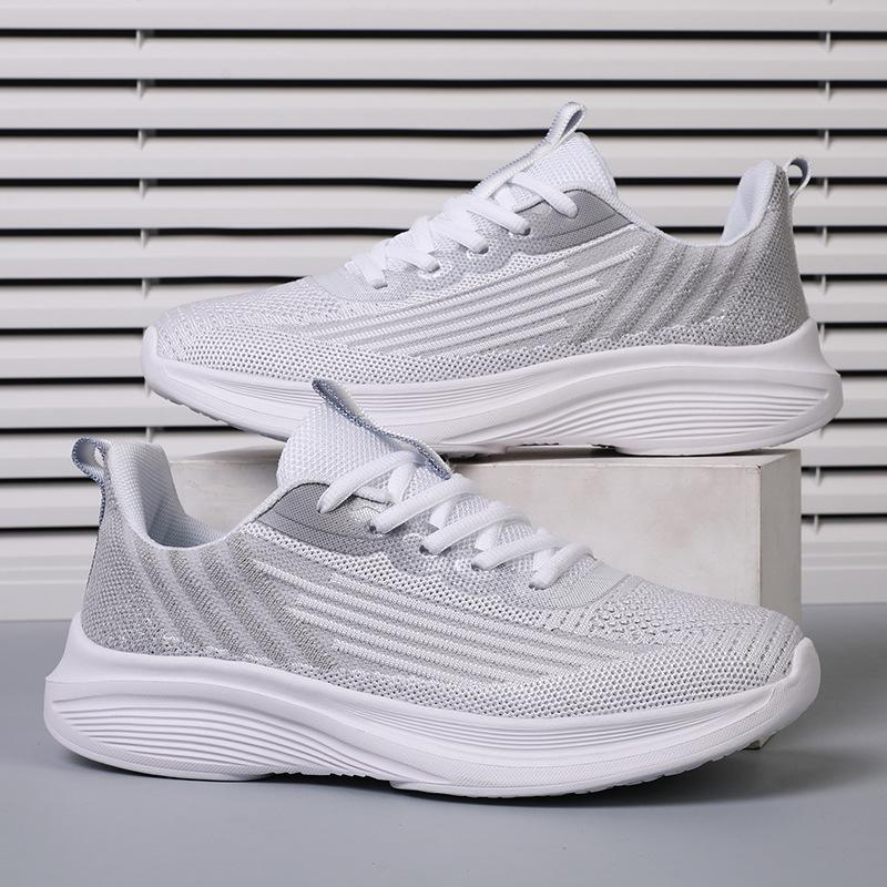 Youth sports shoes Student running shoes Light shock absorption Ultra light running shoes Raw shoes