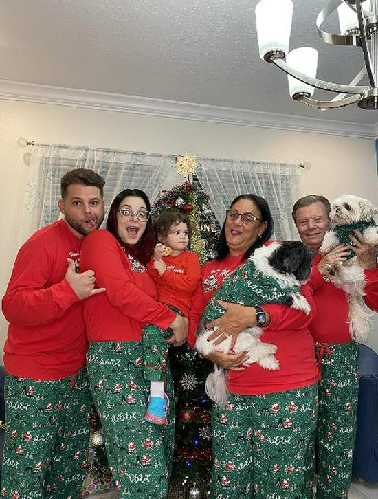 European & American Cotton Parent-Child Christmas Pajamas: Santa Print, Autumn/Winter Home Set