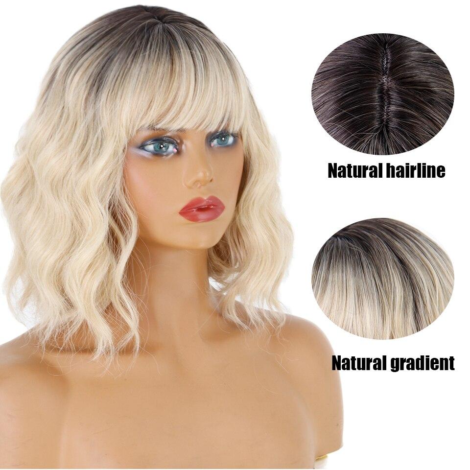 XINRAN Synthetic Short Amber Gold Wig Wave Wave Wave Hair with Air Bangs Female Synthetic Curly Hair Soft Wave Wig Suitable for Girl