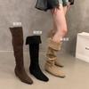 Внутренние высокие квадратный носок замшевые тонкие длинные сапоги-ботфорты женская обувь 2025 осень и зима маленький человек выше колена сапоги-чулки