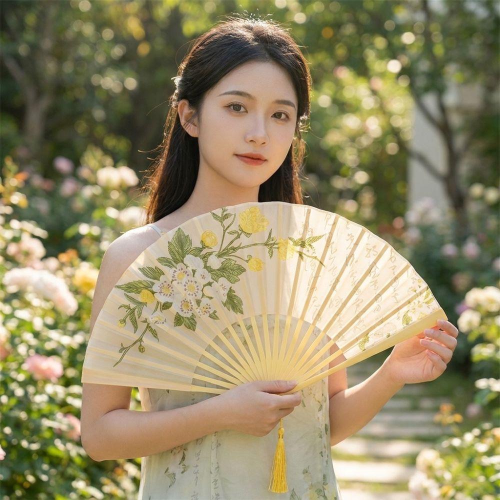 Portable Chinese Style Folding Fan Vintage Bamboo Fan Traditional Handheld Fan Photo Props