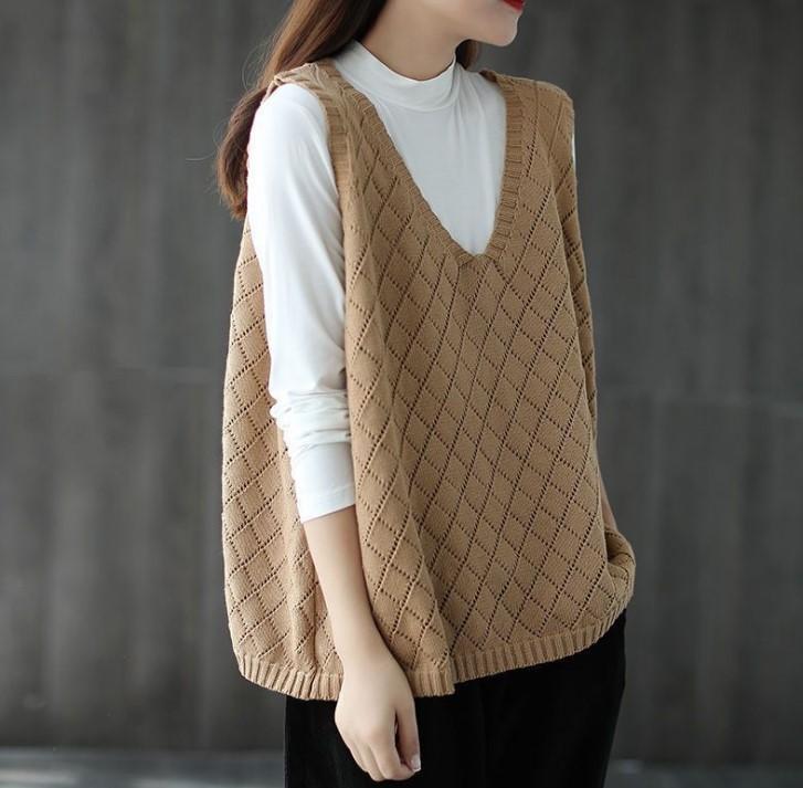 Women's Loose Knitted Vest Retro V-neck Plus Size Hollowed Out Vest Sweater for Women