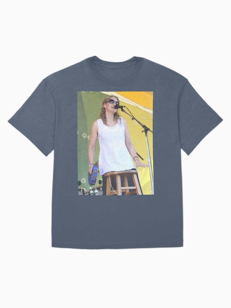 Joan Osborne Joan Osborne - Photograph Oversized T-Shirt