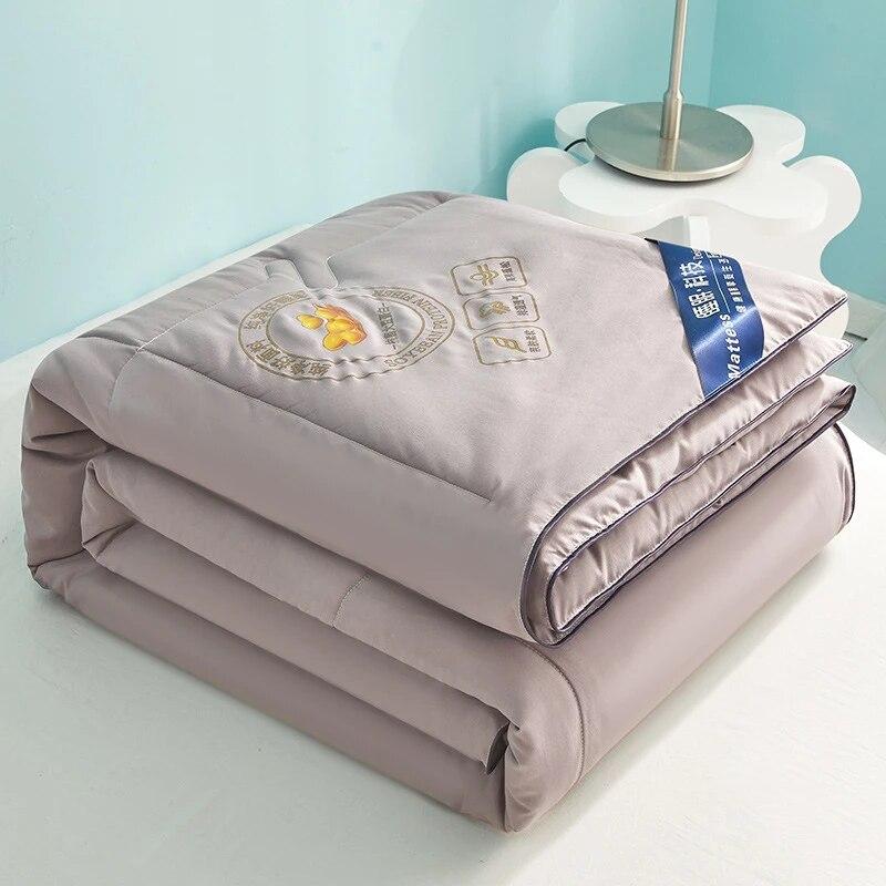 Прохладное тонкое одеяло из ледяного шелка из соевого волокна, высококачественные одеяла для холодного постельного белья на лето, стеганое одеяло с механической стиркой, размер королевы