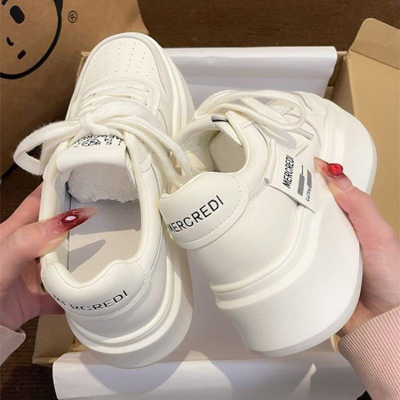 Женские кроссовки Модные кроссовки на платформе Вулканизированные туфли для женщин Дизайнерские кроссовки для девочек Уличные сетчатые кроссовки для бега Повседневные кроссовки для женщин класса люкс