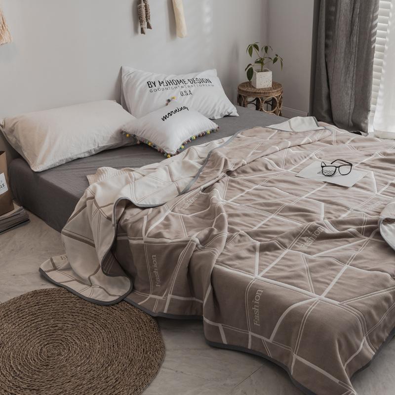 Новое хлопковое шестислойное марлевое одеяло представляет собой одинарное двойное одеяло с кондиционером, хлопковое диванное полотенце, четырехсезонное одеяло для обеденного перерыва.