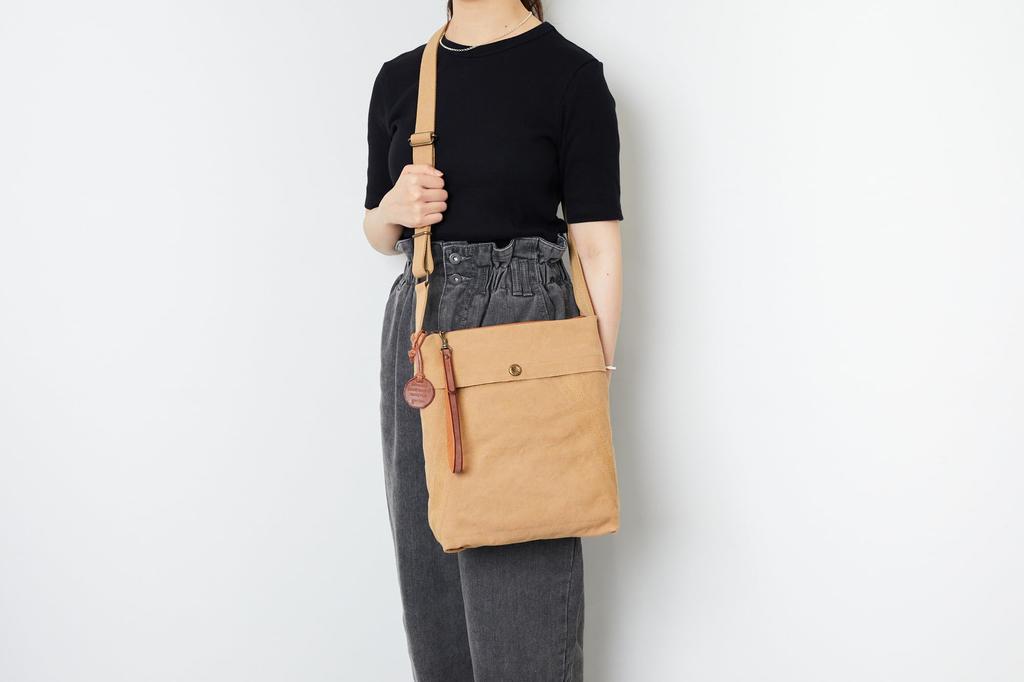 Shoulder Bag Brown [Genten] Women's GE-44541-50