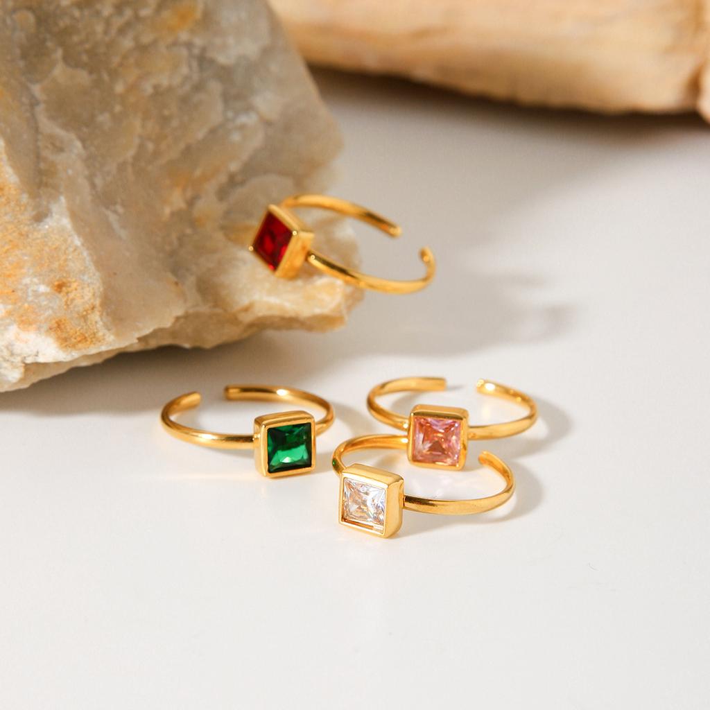 Titanium Steel Ring for Women, Niche Light Luxury High-end Stainless Steel Plated with 18K Gold, Inlaid Square Zircon Ri