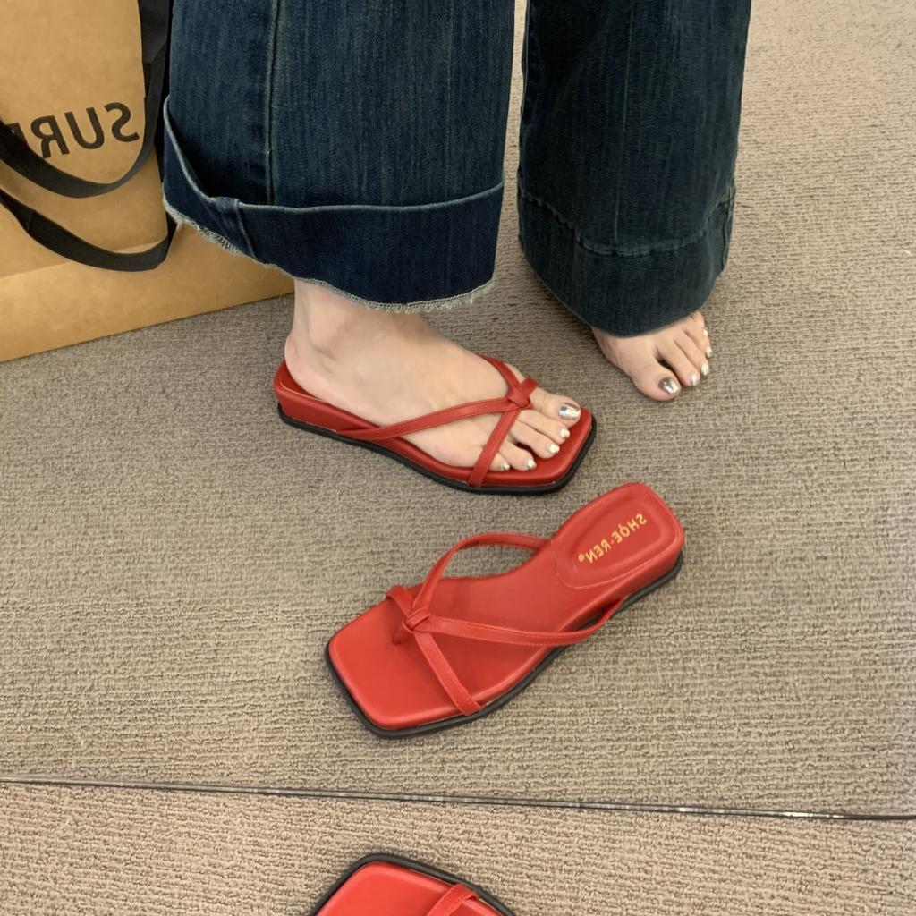 Fashion Shoes Women Rubber Flip Flops Slippers For Swimming Pool Slides Pantofle Platform Soft Hawaiian Beach 2025 Scandals Rubber Flip