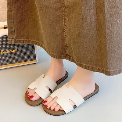 Тапочки Xiaoxiangfeng с одним словом на плоской подошве H для женской верхней одежды 2025 года, новые ретро-универсальные повседневные классные тапочки с одной педалью