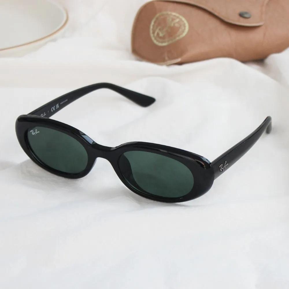 RB4441D Black-Green 667771 Oval Horn-rimmed Ray-Ban Sunglasses
