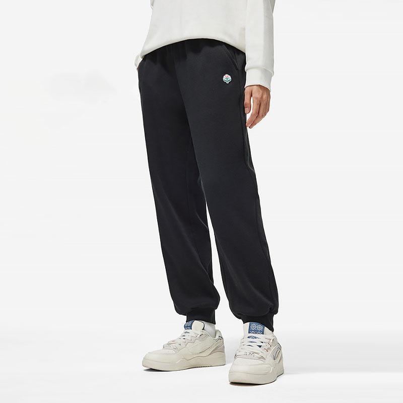 Li Ning Sports Lifestyle Series однотонные эластичные резинки на талии зауженные трикотажные джоггеры женские джоггеры черные AKLT446-2