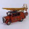 Винтажная модель пожарной машины с лестницей Кованое железо Украшение Общежитие Гостиная