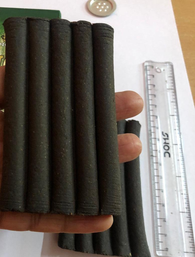 10 влажных бревнышек 100 г DHOOP Мягкий пластичный Индийский ГУГАЛ ГУГГУЛ Гуггулу Благовония Медитация Пуджа Йога - традиционно скручены вручную