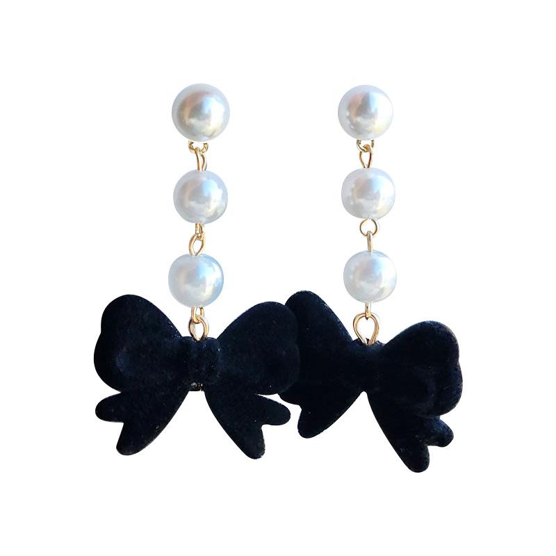 Осенние и зимние флокированные серьги-бантики женские легкие роскошные корейские серьги-гвоздики с жемчугом