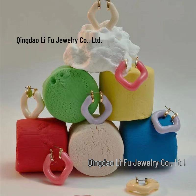 Лиза Стиль 2021 Модные Геометрические Круглые Серьги: Дизайн в стиле легкой роскоши