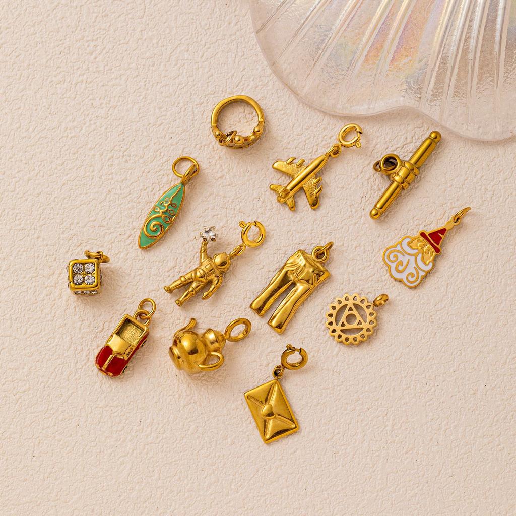 2Pcs Stainless Steel Golden Astronaut Pendant DIY Accessories Fashion Chic Sexy Jewelry Waterproof Wholesale Gift