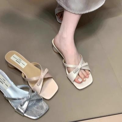 Модная обувь женская 2025 Квадратный носок Женские тапочки Бант-бабочка Новые летние скандалы Шлепанцы Обувь с бантом-бабочкой Женская 2025 Тапочки С