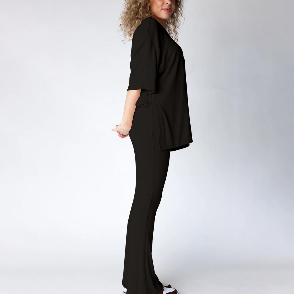 Женский летний комплект из 2 предметов с круглым вырезом и короткими рукавами, заниженными плечами, топ для больших мальчиков и обтягивающие байкерские шорты для йоги, комплект