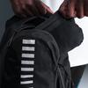 Nike Невероятно легкая толстовка с капюшоном на молнии с длинным рукавом и логотипом Мужские куртки HQ4267-010