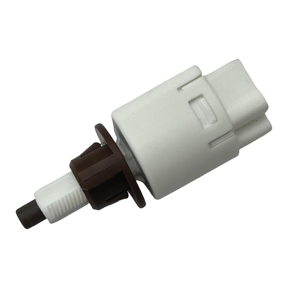 For Toyota 2004-2011 Lexus 2003-2012 Brake Light Switch 84340-69015, 8434069015