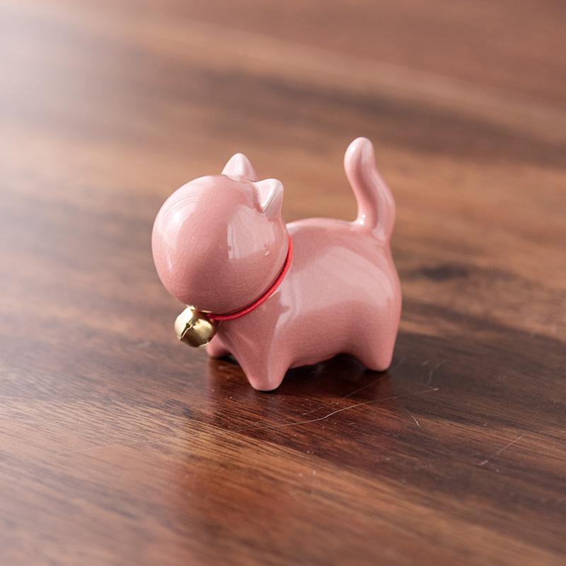 Маленькая милая фигурка чайного питомца кота в китайском стиле с керамической подставкой для кисточки для чая в виде кота