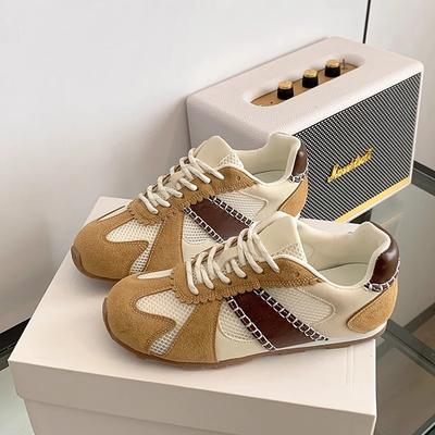 Женская обувь – Кроссовки