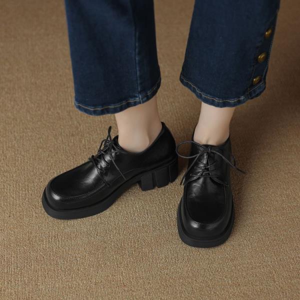 Fashion Korean Shoes Oxfords Women's Female Footwear Loafers With Fur Clogs Platform British Style Autumn 2025 Leather Dress Slip-on Cre