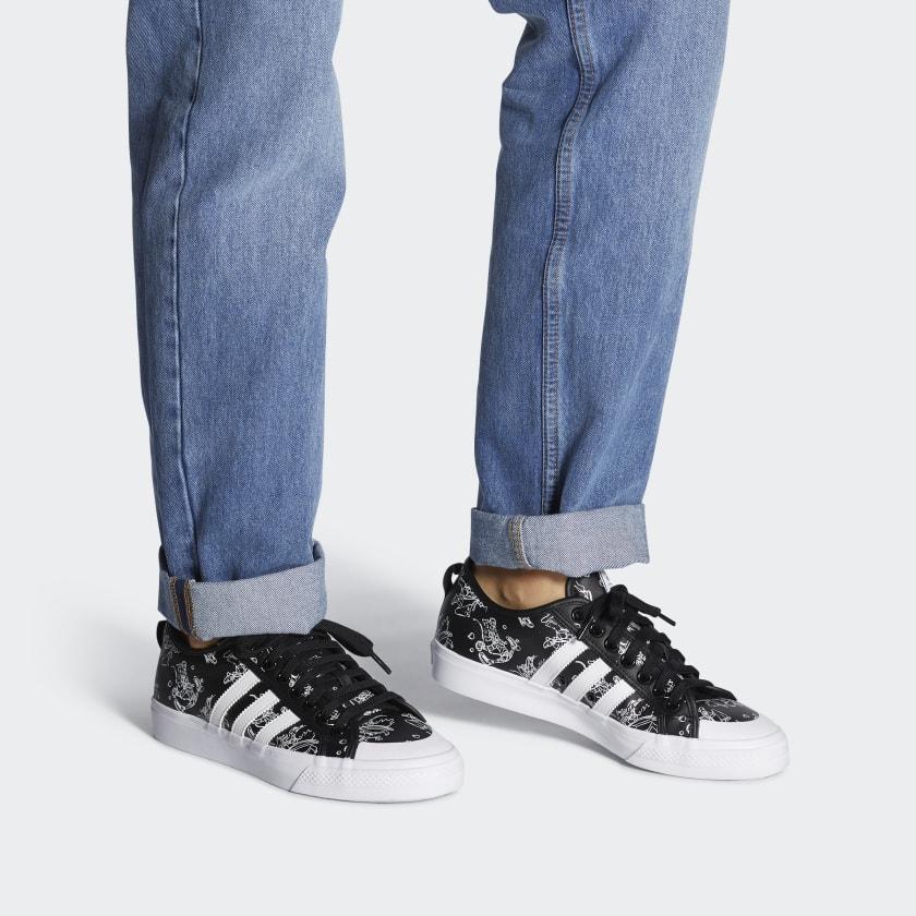 Ницца Disney x Ницца Adidas Originals 'Спортивный Гуфи Пак - Черный' FW9590