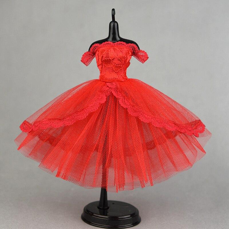 Наряд для куклы