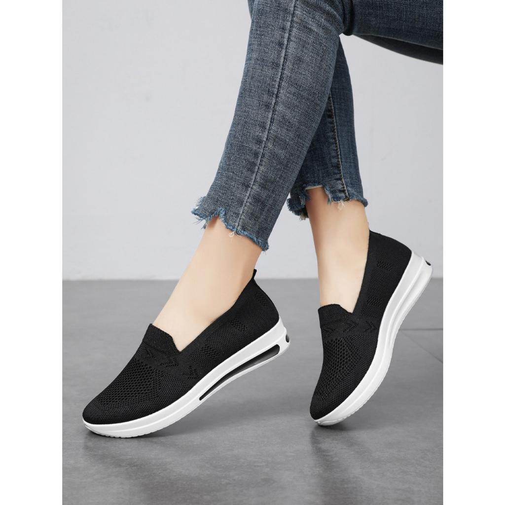 Shoes Women's Spring Flying Weave Breathable Casual Shoes, One Stirrup Shoes, Lightweight Walking Shoes Solid Colour Hundred Single Shoes