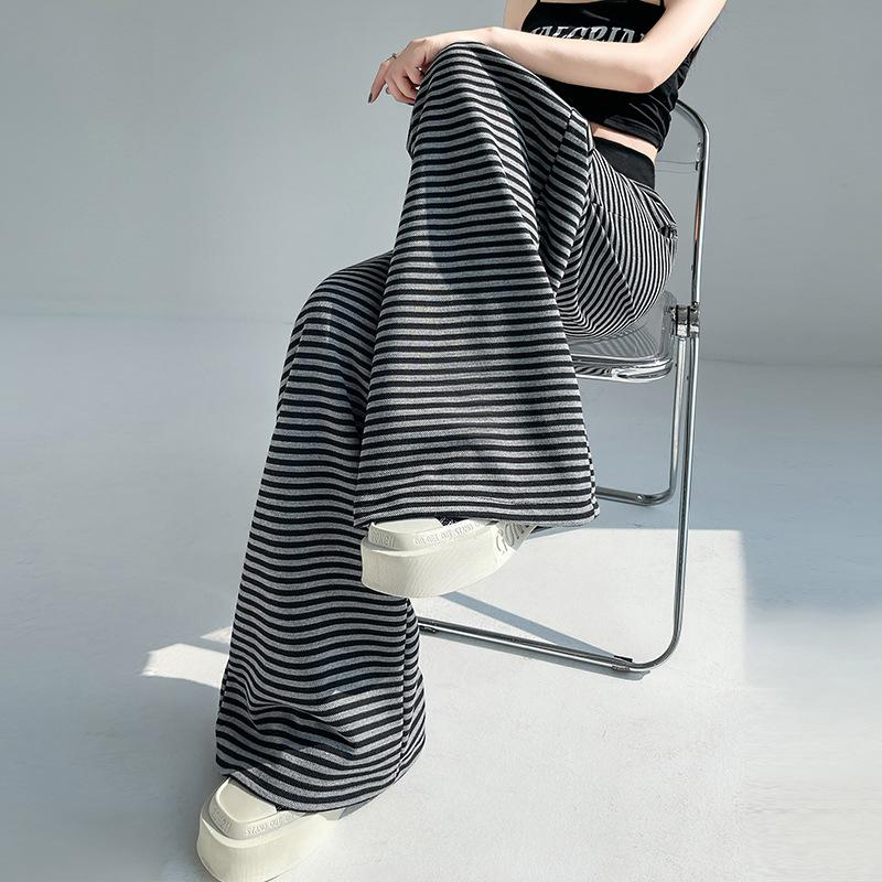 Полосатые брюки широкие от бедра Весна и Лето Эластичные на кулиске Высокая посадка Драпирующиеся Ленивые Повседневные Прямые Брюки-швабры