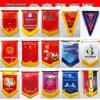 Набор красных вымпелов в честь команды по флаг-футболу