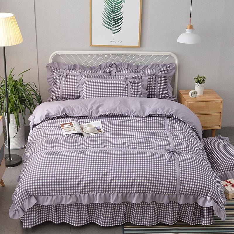 Комплект постельного белья в стиле принцессы с сердечками для девочки из четырех предметов, постельное белье из кружева, трикотажного хлопка, банта, пододеяльника, юбки, комплект из трех предметов