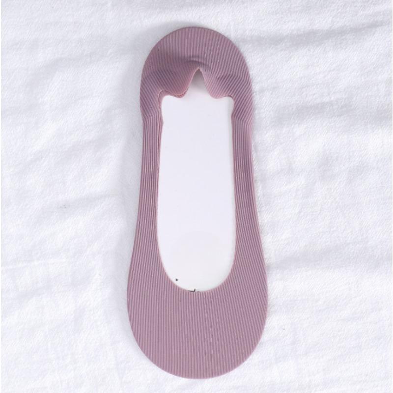 Women's New Summer Shallow Mouth Invisible Silicone Non Slip with Invisible Ice Silk Boat Socks