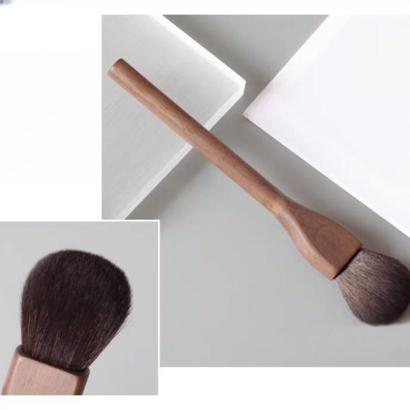 Large Vintage Walnut Wood 6-Piece Face Makeup Powder Brush Set Nylon Vegan Wood Handle Customizable Travel-Friendly Makeup