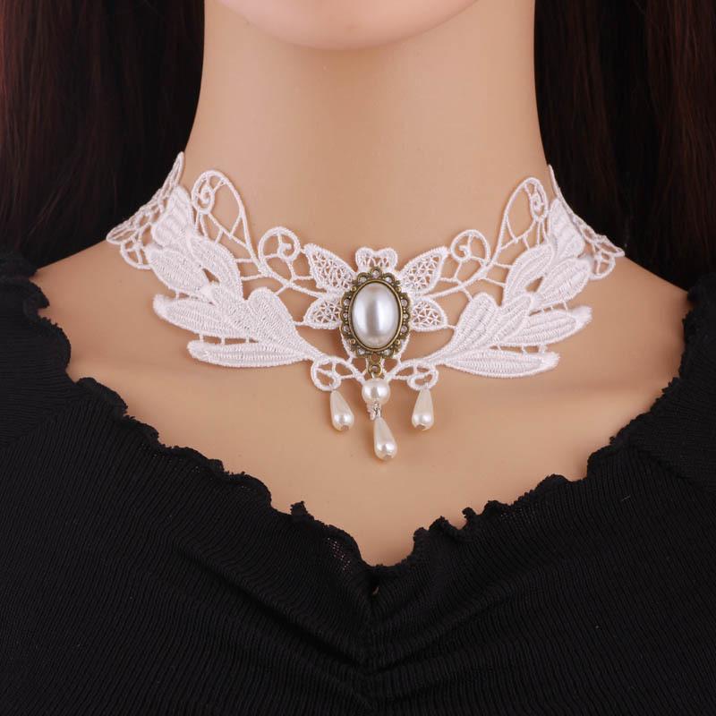 Lace Choker Necklace for Women - Versatile Clavicle Chain with Fake Collar Accessory