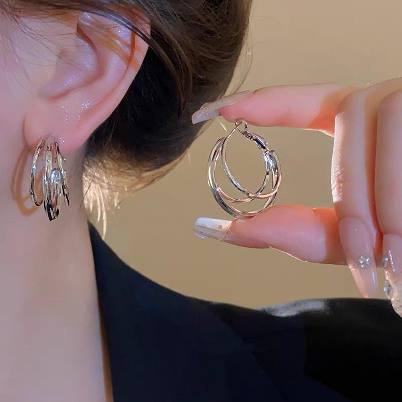 Silver Multi-Layer C-Shaped Hoop Earrings - 2024 Light Luxury Style for Women