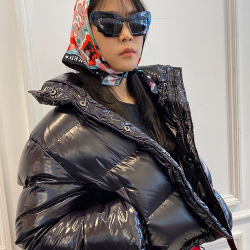 GREEDILOUS Pony Logo Scarf